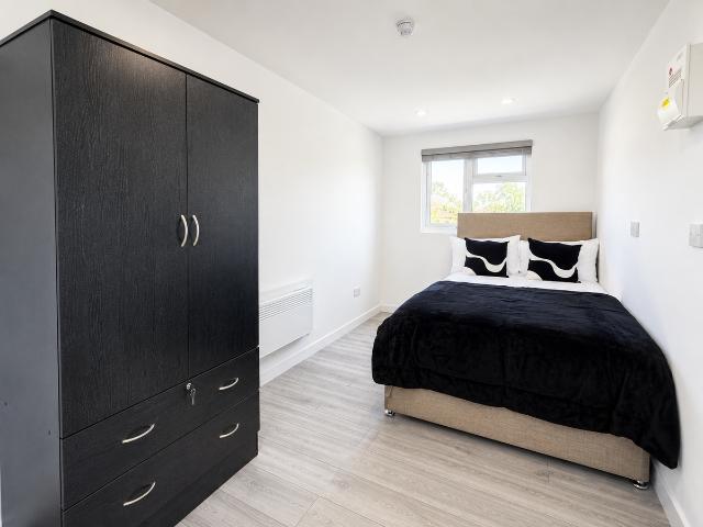Studio for rent in Harrow Weald, Greater London