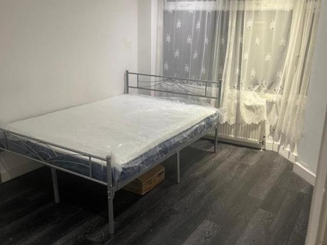 Room for rent in London Borough of Harrow, Greater London