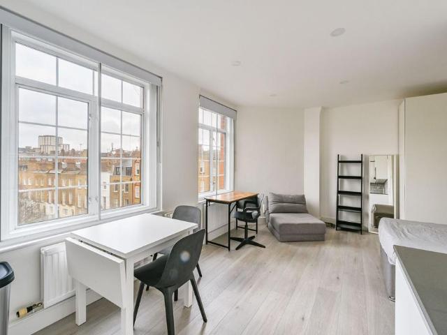 Apartment for rent in Paddington, Greater London