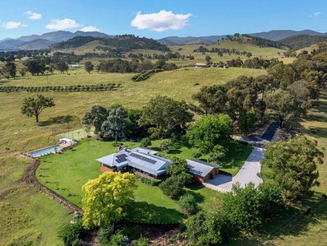 Cottage for sale in Burrundulla, New South Wales