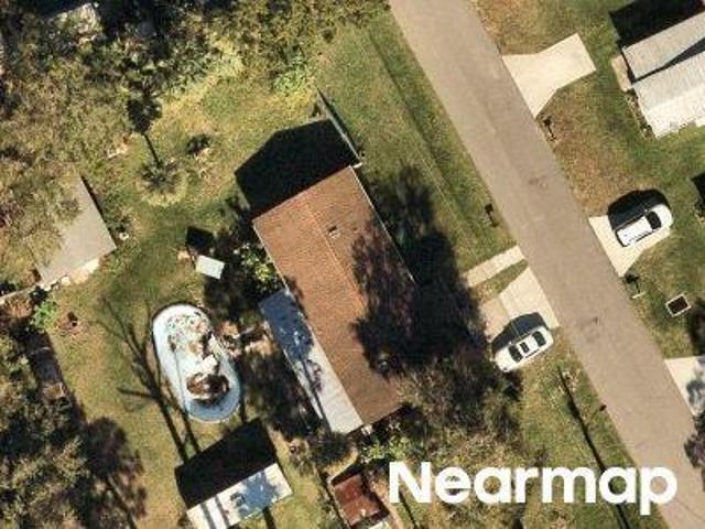House for sale in Edgewater