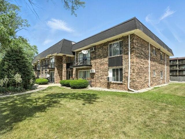 Condo for sale in Homewood, Illinois