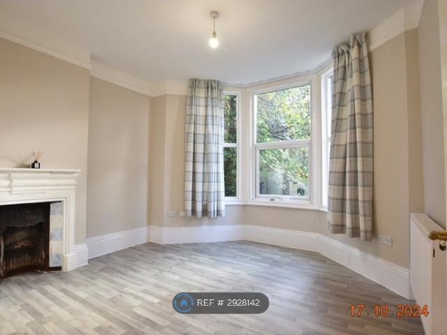 Apartment for rent in Spring Park, Luton