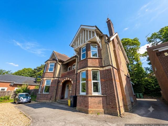 Apartment for rent in Spring Park, Luton