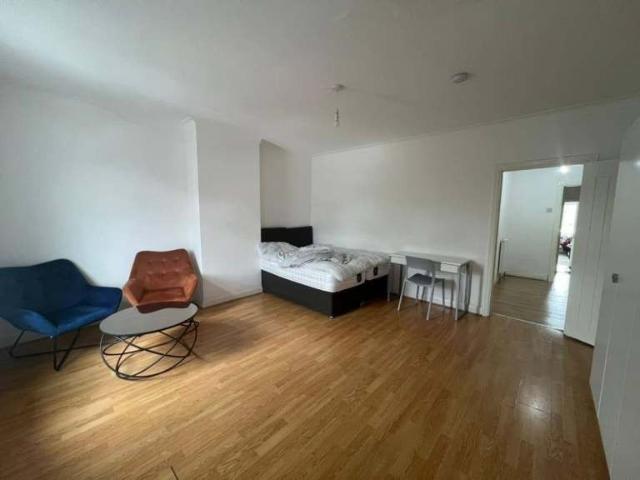 Room for rent in Moss Side, Georgia