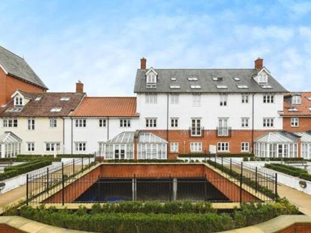 House for sale in Warley, Brentwood