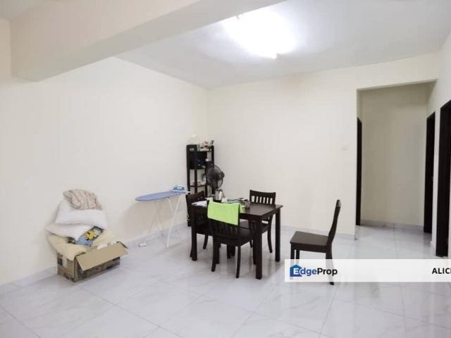 House for sale in Petaling, Subang Jaya