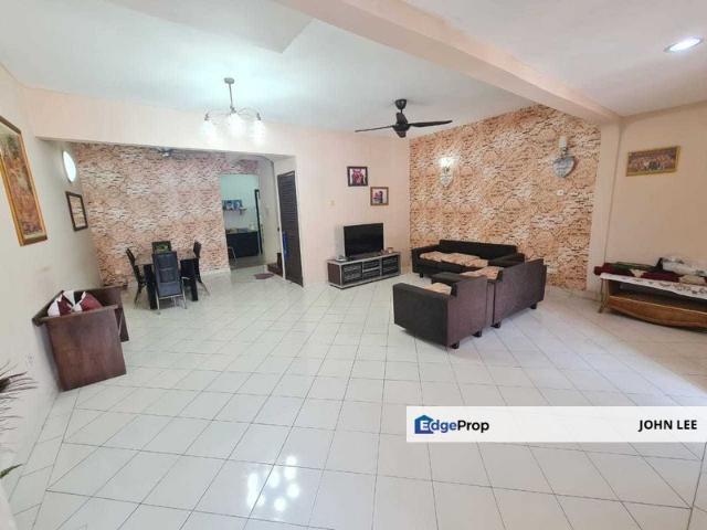 House for sale in Petaling, Subang Jaya