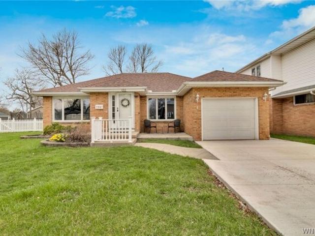 House for sale in Tonawanda, New York