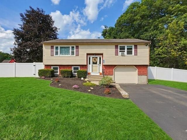 House for sale in Uxbridge, Worcester County