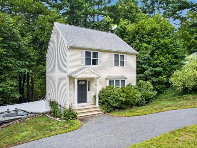 House for sale in Upton, Massachusetts