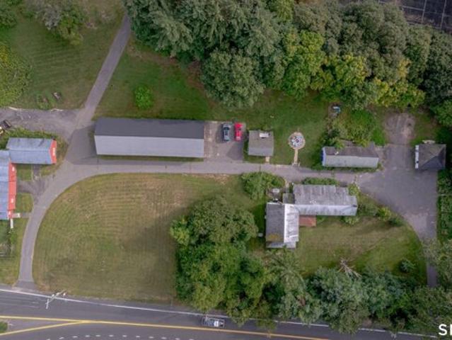 House for sale in East Weatogue Historic District, Simsbury