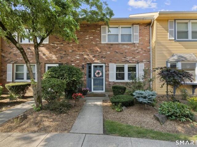 House for sale in North Haven, Connecticut