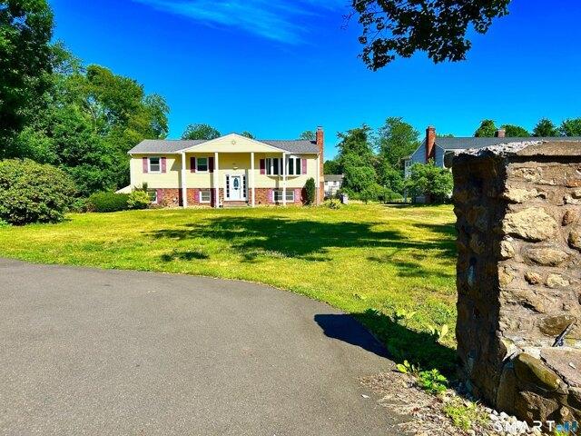 House for sale in North Haven, Connecticut