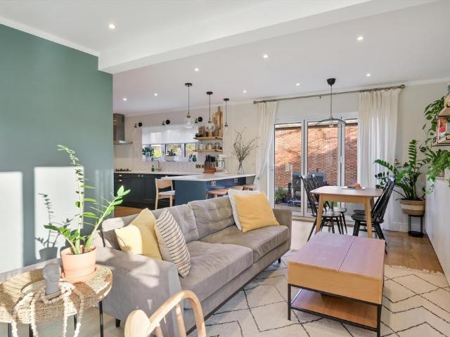 House for rent in Holloway, Greater London