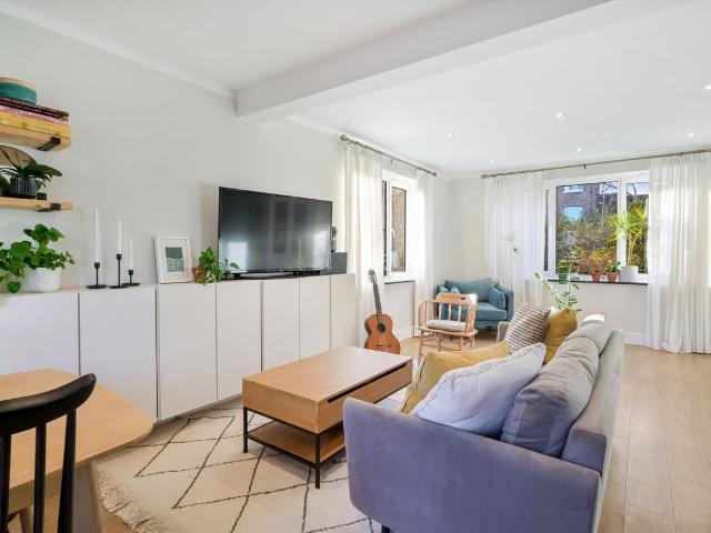 House for rent in London Borough of Islington, Greater London