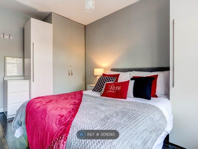 Studio for rent in Round Hill, Brighton & Hove