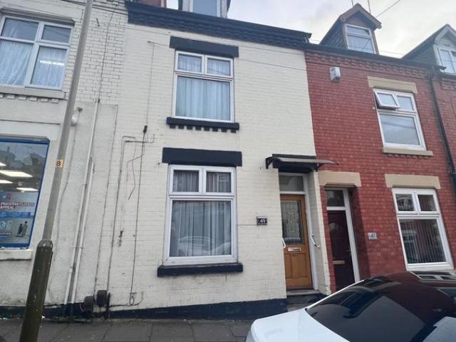 Room for rent in Spinney Hills, Old Wharf