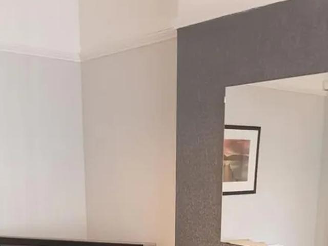 House for rent in Calderstones