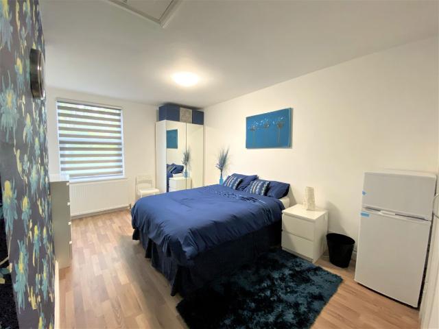 Room for rent in London Borough of Ealing, Hanwell