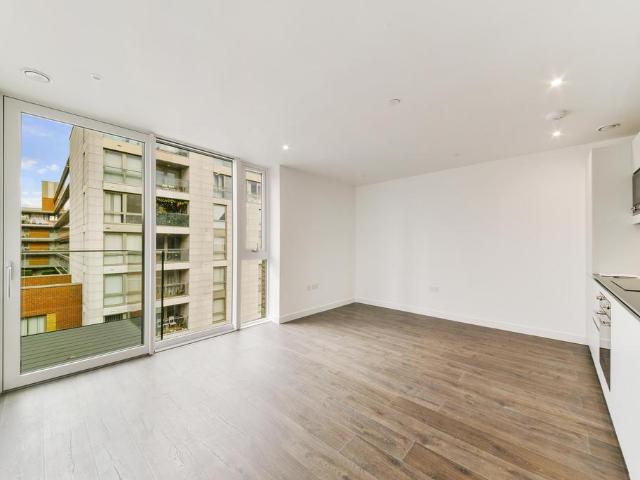 House for rent in Woodberry Down, Stoke Newington