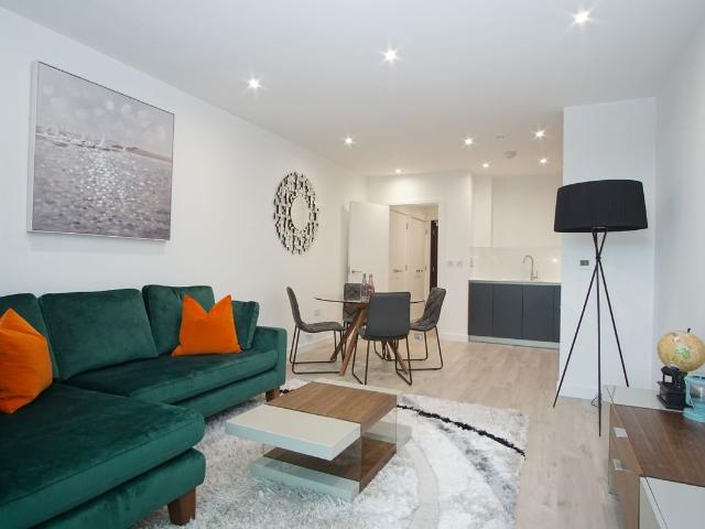 Apartment for rent in Brownswood Park, Greater London