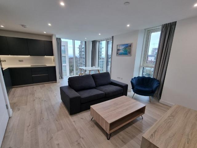 Apartment for rent in Brownswood Park, Greater London