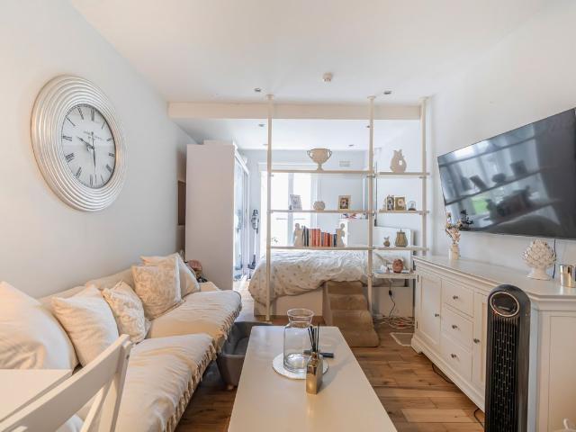 Studio for rent in London Borough of Brent, Greater London
