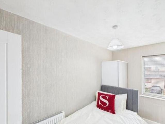 House for rent in Lyons, Greater London