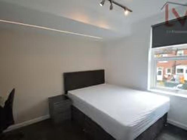 Room for rent in Woodhouse, West Yorkshire