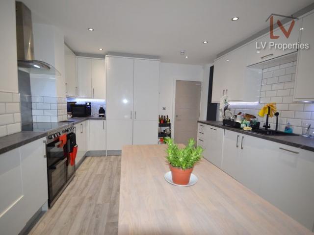 Room for rent in Woodhouse, West Yorkshire