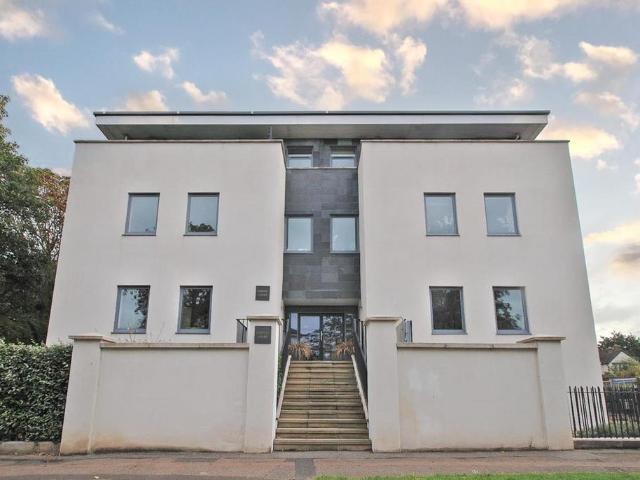 Apartment for rent in Ewens Farm, Golden Valley