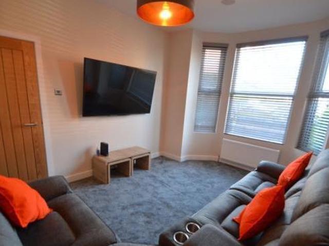 House for sale in Woodhouse, West Yorkshire