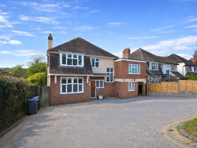 House for rent in London Borough of Croydon, Purley