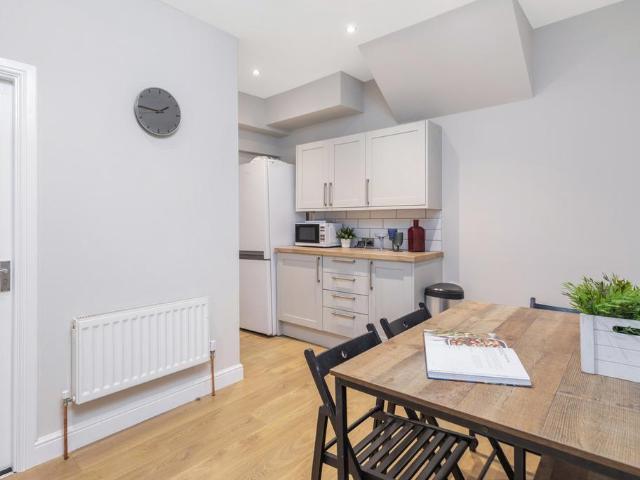 House for rent in Woodhouse, West Yorkshire