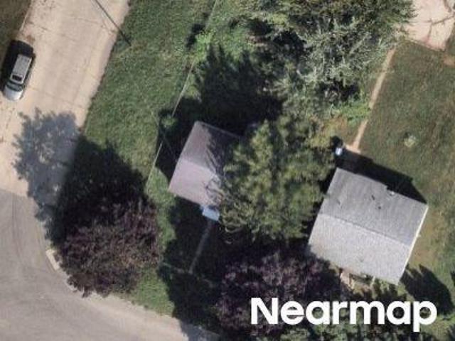 House for sale in Waterloo, Iowa