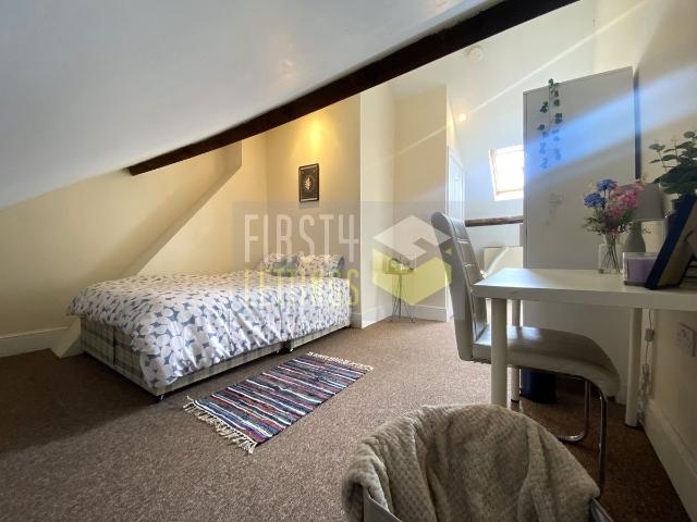 House for rent in Clarendon Park, Leicester