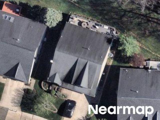 House for sale in Summit, Ohio
