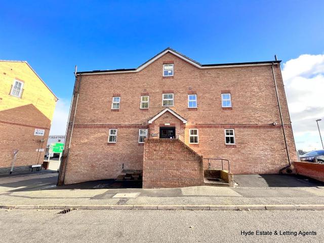 House for rent in Stoke, Stoke-on-Trent