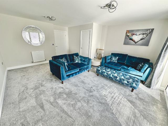House for rent in Edenthorpe, South Yorkshire