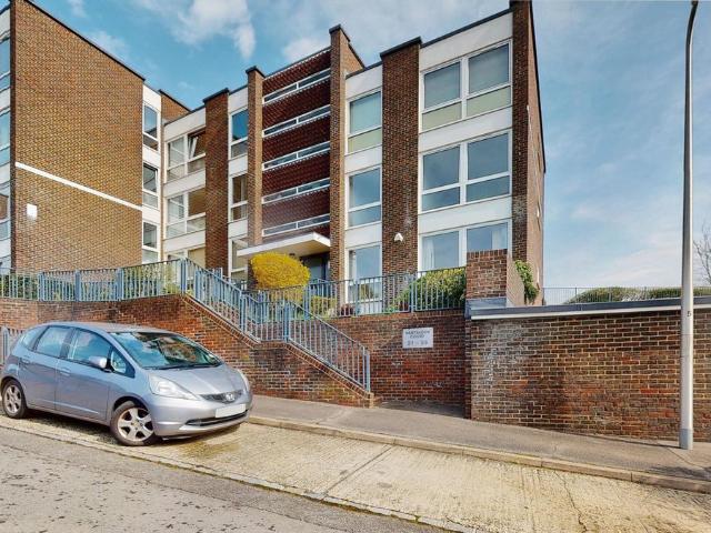 Apartment for rent in Pangbourne, West Berkshire