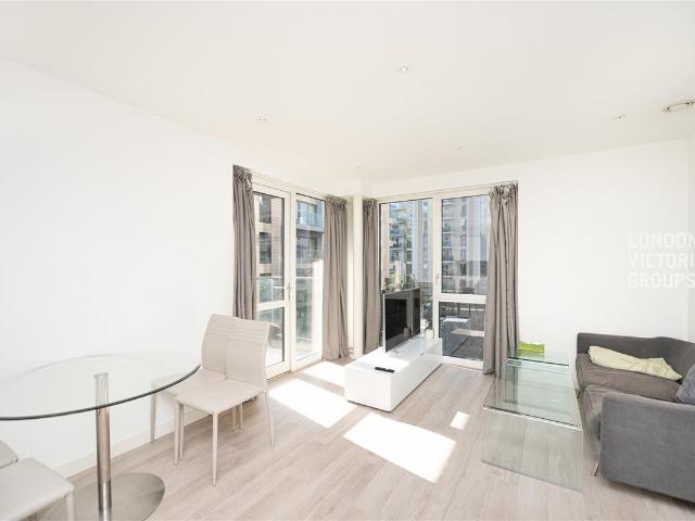 Apartment for rent in Woodberry Down, Stamford Hill