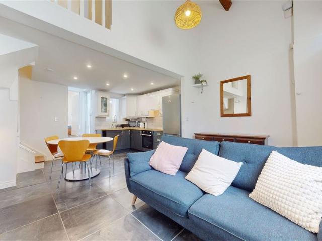 House to rent in Bluebell, North Tipperary