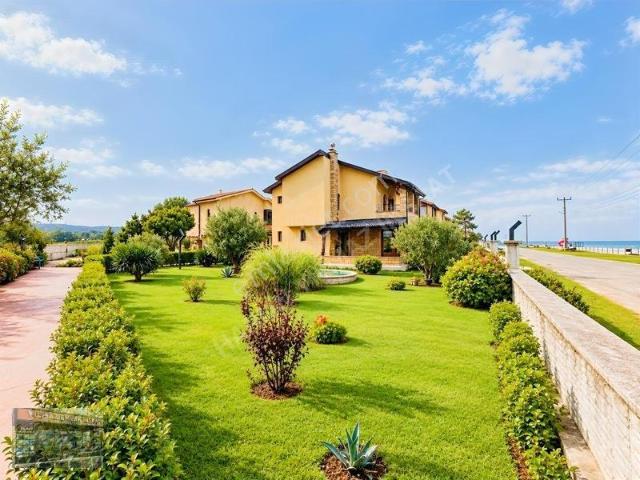 Karasu Mahallesi, Karasu içerisinde satılık Villa