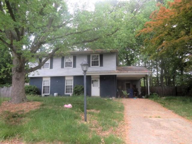 House for sale in Saint Charles, Waldorf