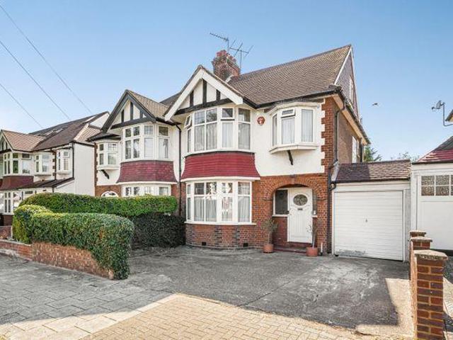 House for rent in London Borough of Hounslow, Spring Grove