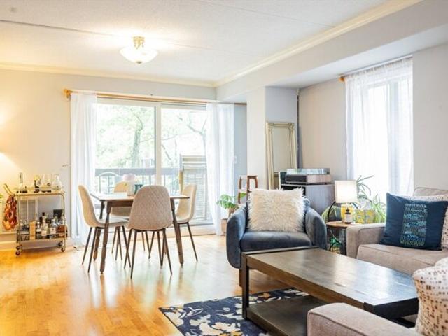 Condo for sale in Cambridge