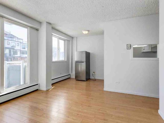 Apartment for rent in Northwest, Alberta
