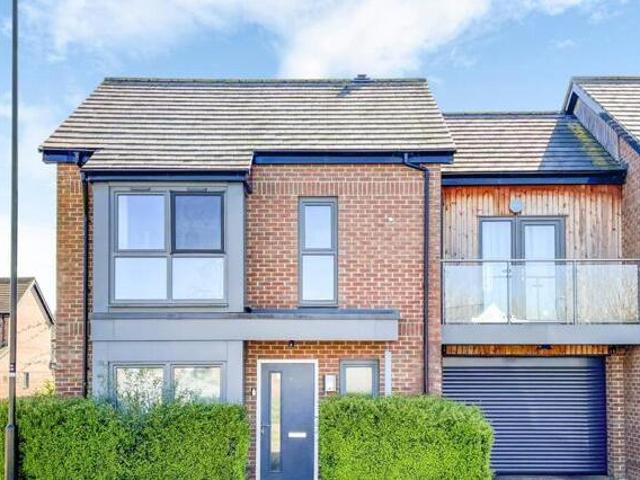 House for sale in City of London, Greater London
