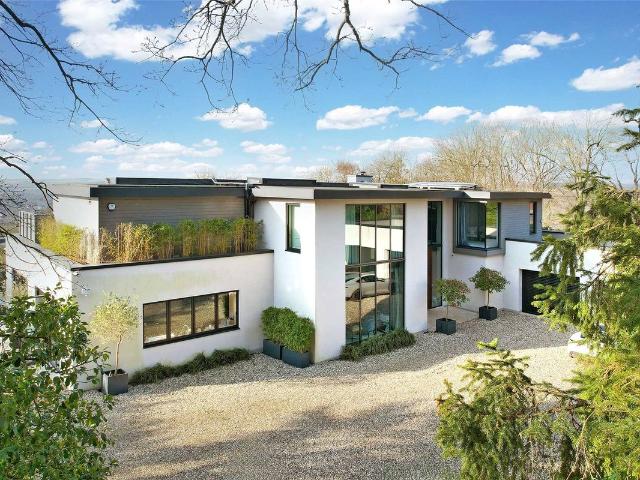 House for rent in Wooburn, Buckinghamshire